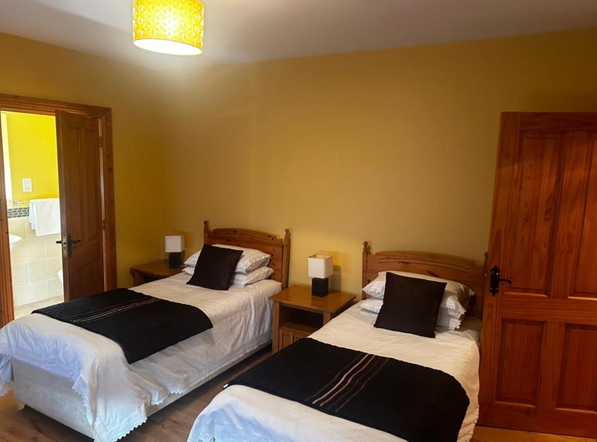 Yewwood Cottage Newry Extérieur photo